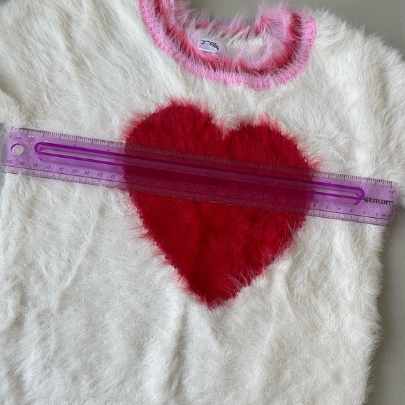 2 Heart Pullover Fuzzy Sweater by ART CLASS size Girls 10/12 - Picture 5 of 11
